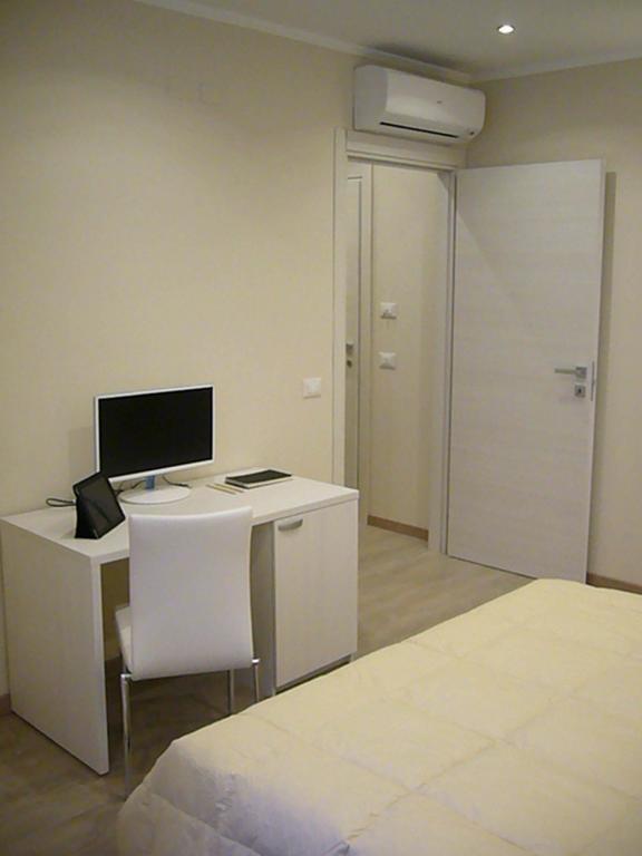 Grignetti Bed Trieste Quarto foto